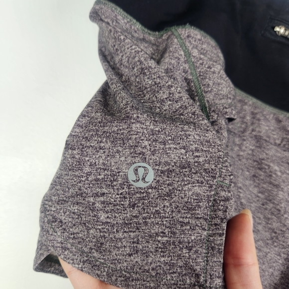 Lululemon Run Times Shorts II Gray Heathered Size 10 - Picture 3 of 7